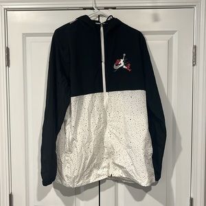 Jordan Jumpman Classics
Windwear Jacket - Men's